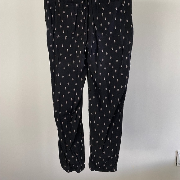 Sunday Best Dressy Cropped Joggers - Picture 2 of 3